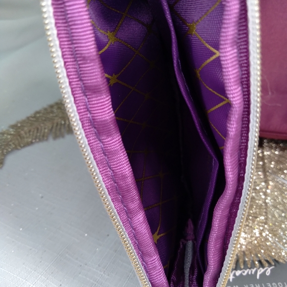 Me to We bundle - Picture 6 of 7